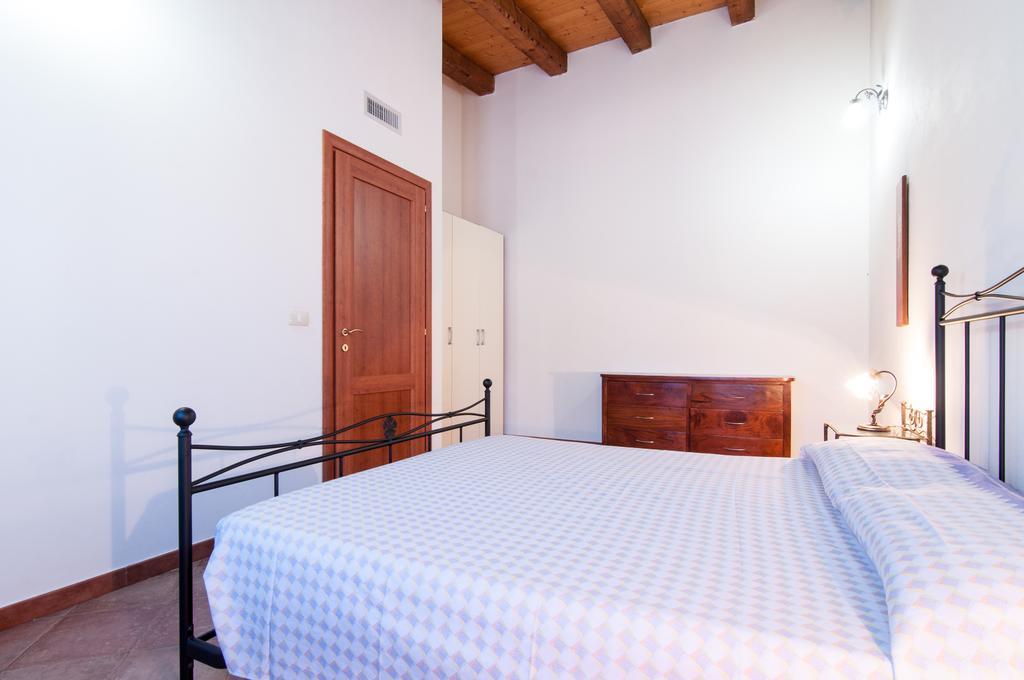 Le Case Al Quadrato Residence Syracuse Habitación foto